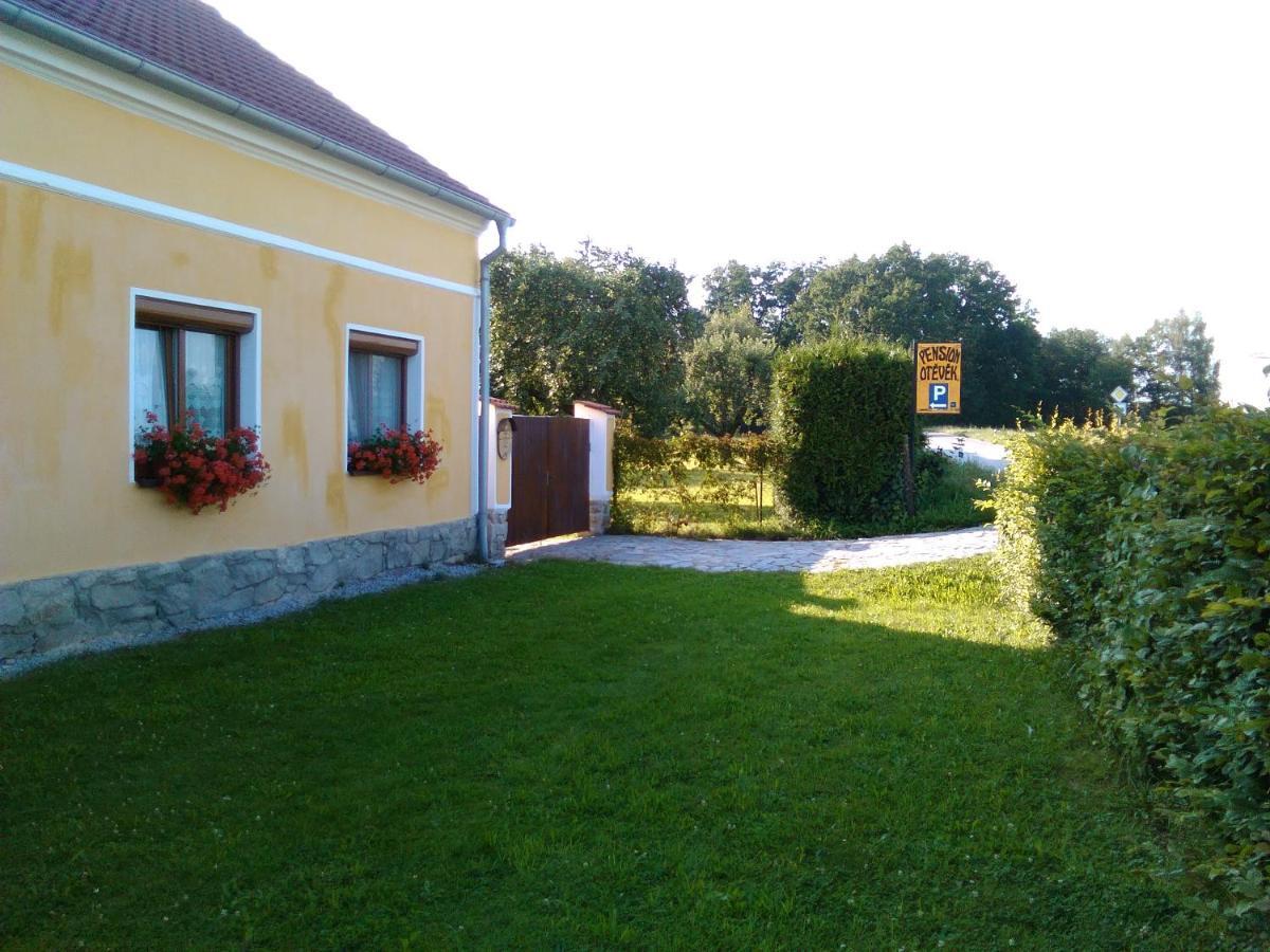 Pension Otevek Trhové Sviny Extérieur photo